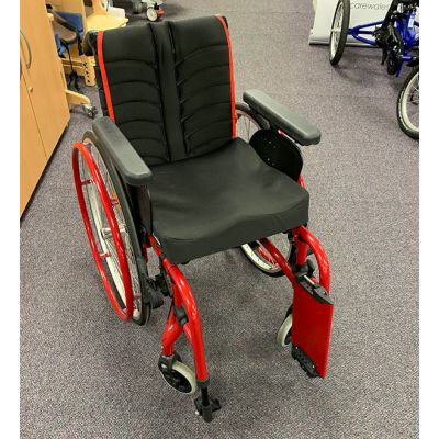 Quickie Xenon 2 Folding Wheelchair 14" Seat 
