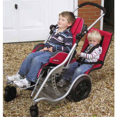 Tandem special needs buggy