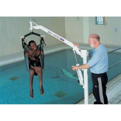 Dipper Pool Hoist with standard spreader bar