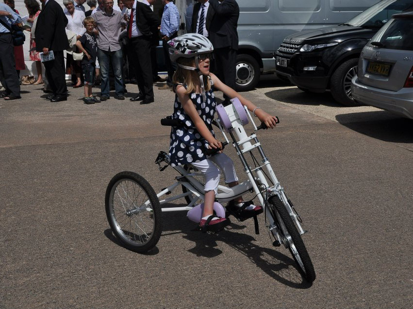 Hand bike Scotland Tel 0131 440 3929