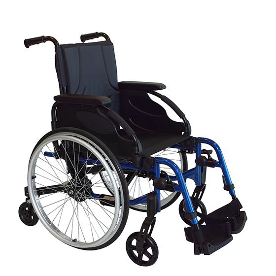 Invacare-action-3ng-mid-wheel-propulsion-1
