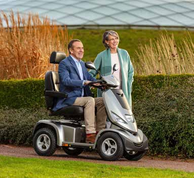 invacare-cetus-scooter-lifestyle-2